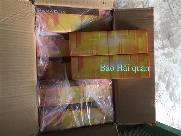 Bắt 2 container thuốc lá điếu tại cảng Cát Lái