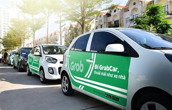 Không có chuyện thuế, phí taxi truyền thống nhiều hơn Grab, Uber