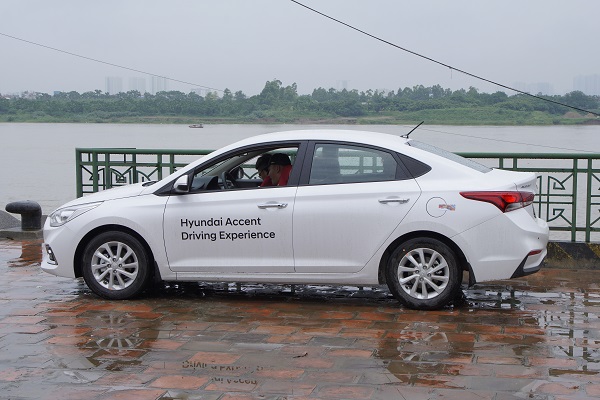 trai nghiem hyundai accent 2018 sau gan 200km xe tien nghi chay vui