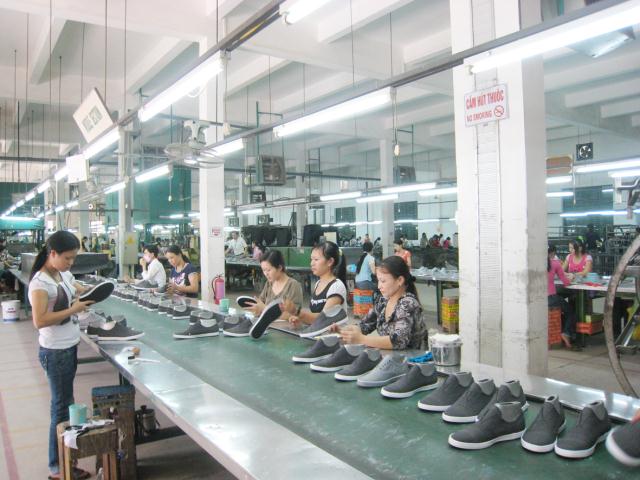 chinh thuc mien giam mot so loai thue cho dn va ca nhan