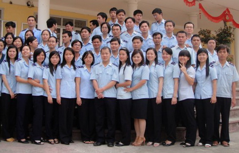 rong cua cho sinh vien nganh thue hai quan
