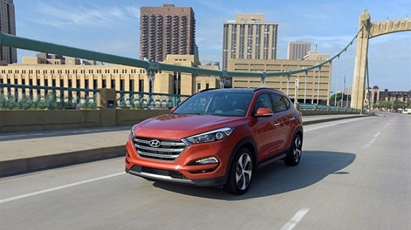 hyundai tucson 2016 dan dau phan khuc