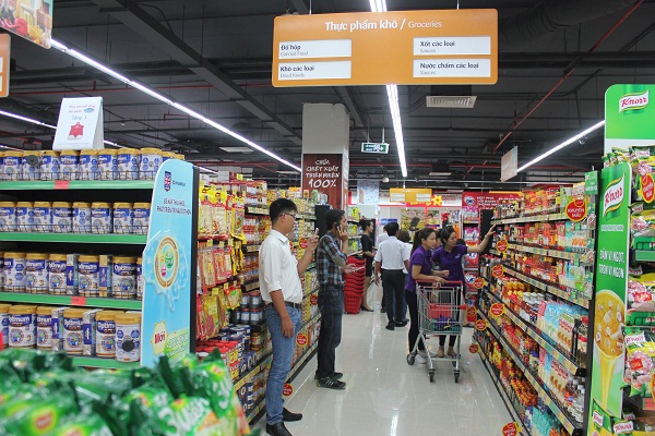 vinmart khai truong 2 sieu thi moi