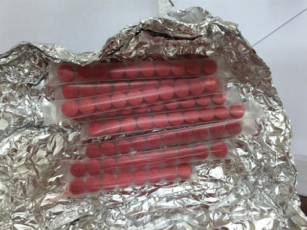lao cai bat giu vu van chuyen 3 banh heroin