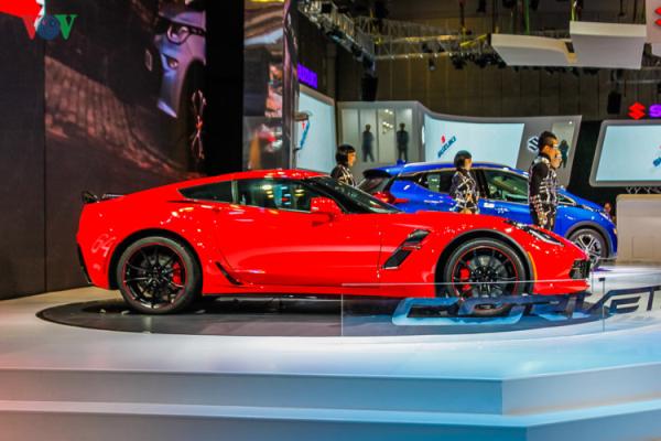 can canh chevrolet corvette grand sport 2017 vua xuat hien o viet nam