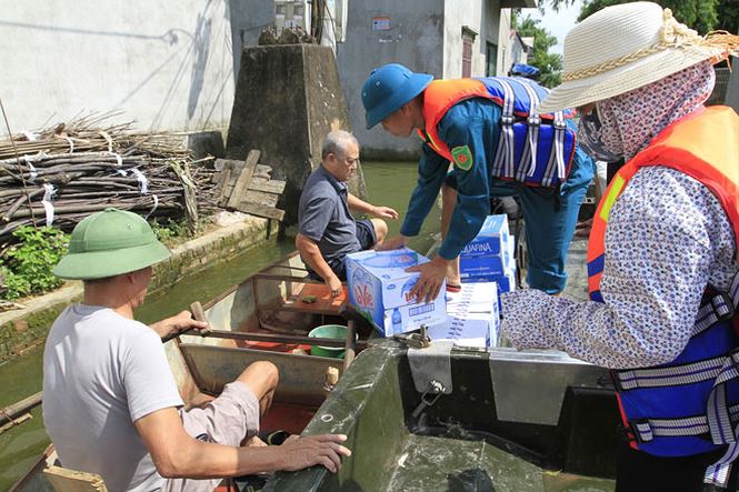 chuong my quoc oai ha noi van dan khon kho vi mua lu keo dai