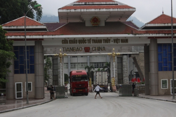 hai quan ha giang no luc vuot kho thu ngan sach