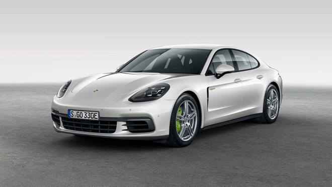 Porsche trình làng Porsche Panamera 4 E