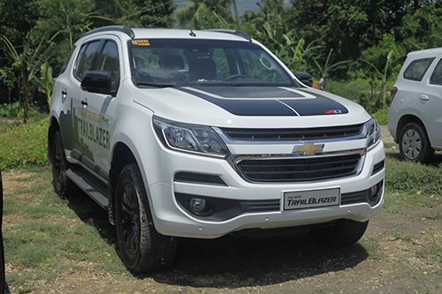 chevrolet trailblazer nhan to bi an cua gm