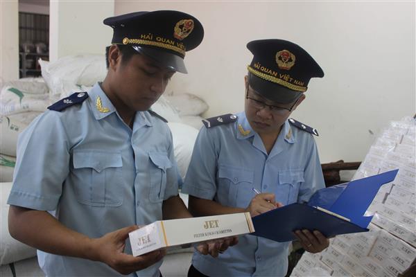 len day cot dau tranh chong buon lau thuoc la