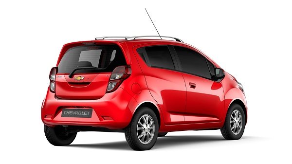 chevrolet spark 2018 co gia tu 299 trieu dong