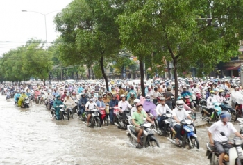 ha noi canh bao mua lon ngap nang do bao so 10