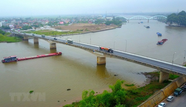 nguoi dan ninh binh don linh cuu chu tich nuoc tran dai quang