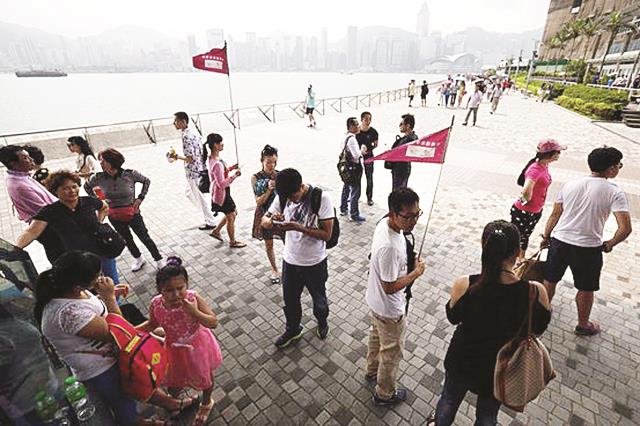 du lich hong kong thiet hai nang vi bieu tinh