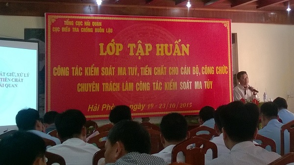 Tập huấn kiểm soát ma túy