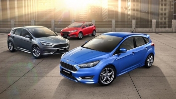 ford sap tung hang nong ford focus ecoboost ve viet nam