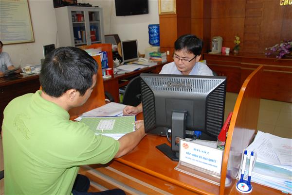 lam ro trach nhiem giai quyet khieu nai tai co quan thue