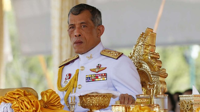 hoang thai tu thai lan vajiralongkorn keu goi nguoi dan binh tinh