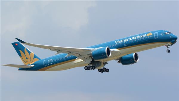 Vietnam Airlines vận chuyển miễn phí hàng cứu trợ đồng bào lũ lụt