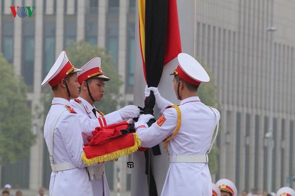 Lễ thượng cờ rủ Quốc tang nguyên Tổng Bí thư Đỗ Mười