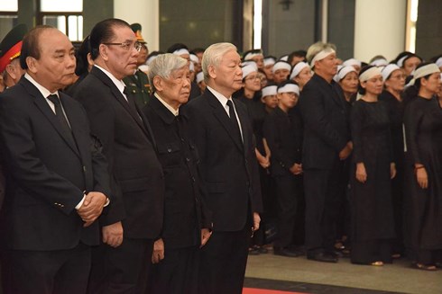 le truy dieu va an tang nguyen tong bi thu do muoi