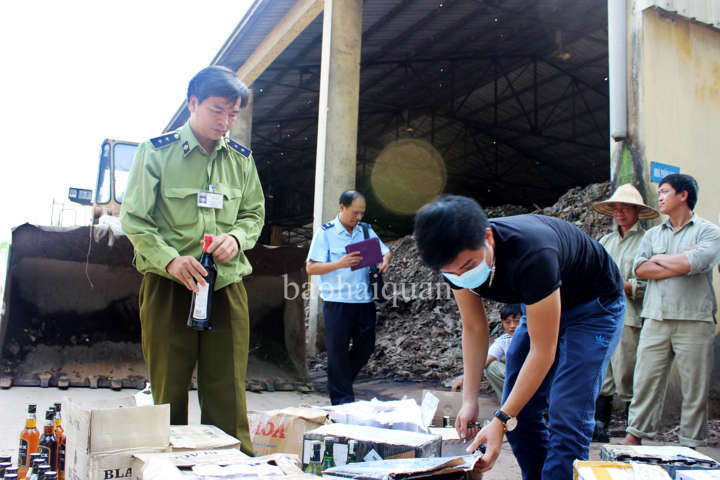 tieu huy 296 chai ruou ngoai nhap lau