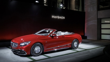 xe mui tran sieu sang maybach s 650 cabriolet co gia 320000 usd