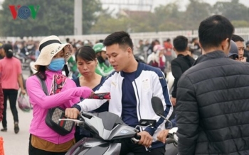 Khốn khổ mua vé xem ĐT Việt Nam - Malaysia: Bức xúc không đáng có!