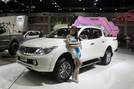 Mitsubishi Triton 2015 chính thức ra mắt tại Thái Lan