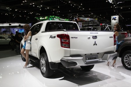 mitsubishi triton 2015 chinh thuc ra mat tai thai lan