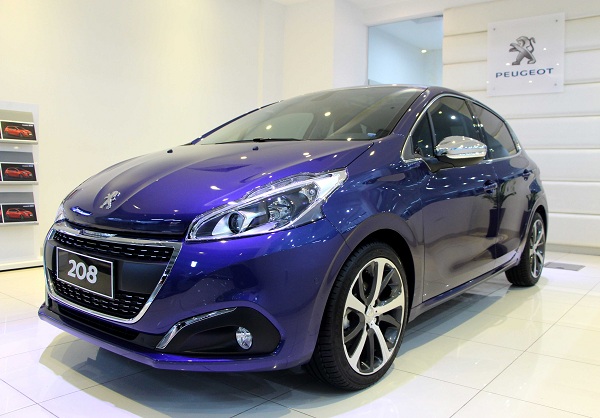 ra mat peugeot 208 phien ban moi