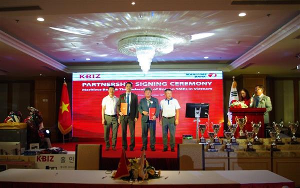 maritime bank va kbiz tang cuong hop tac