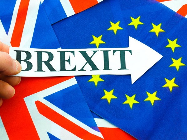 Dự báo 2017: Tương lai khó đoán định của đồng bảng Anh, Brexit