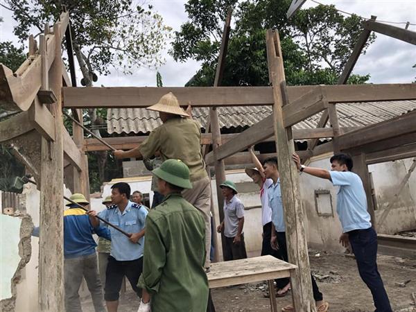 hai quan ha tinh khanh thanh nha tinh nghia tang me viet nam anh hung cao thi hue