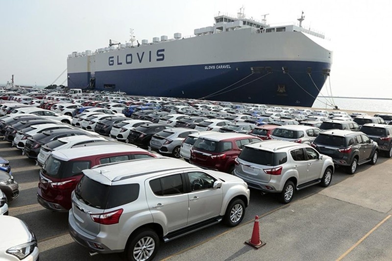 Kỷ lục hơn 173.000 ô tô nhập khẩu trong năm 2022