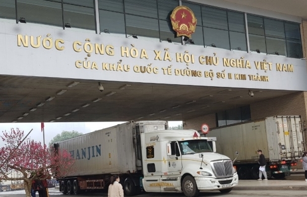 3 ngày Tết, Hải quan cửa khẩu Lào Cai thông quan cho hơn 4.000 tấn hàng hóa