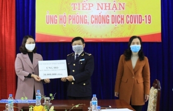 Hải quan Cao Bằng ủng hộ 30 triệu đồng phòng chống dịch Covid-19
