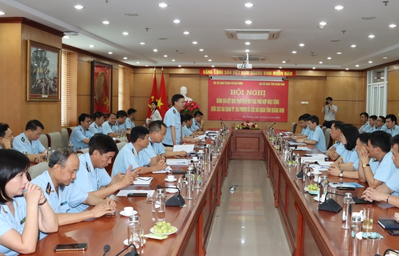 Hải quan Hải Phòng và Hải quan Quảng Ninh trao đổi kinh nghiệm quản lý