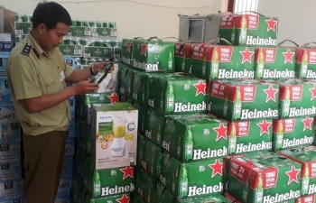 Vận chuyển 280 thùng bia Heineken không có nhãn phụ tiếng Việt