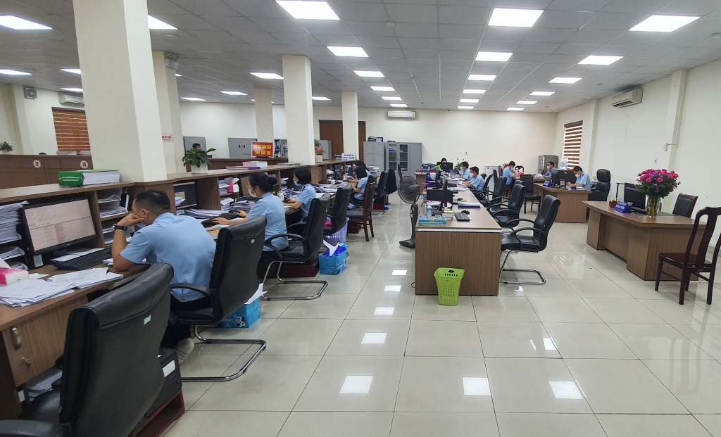 Hình ảnh Hải quan cửa khẩu ở Hải Phòng kích hoạt các biện pháp phòng dịch Hình ảnh Hải quan cửa khẩu ở Hải Phòng kích hoạt các biện pháp phòng dịch