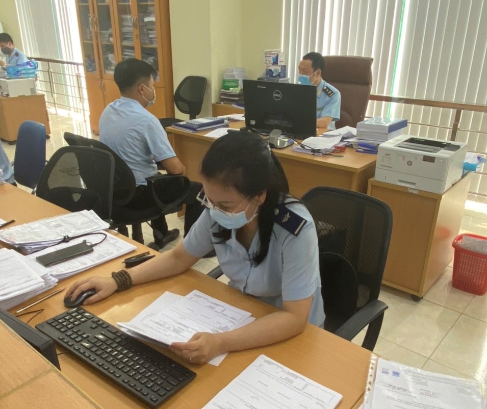 Hình ảnh Hải quan cửa khẩu ở Hải Phòng kích hoạt các biện pháp phòng dịch Hình ảnh Hải quan cửa khẩu ở Hải Phòng kích hoạt các biện pháp phòng dịch