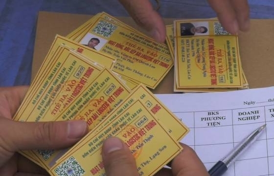 Lào Cai: Cấp miễn phí thẻ QR cho lao động làm việc tại cửa khẩu Kim Thành