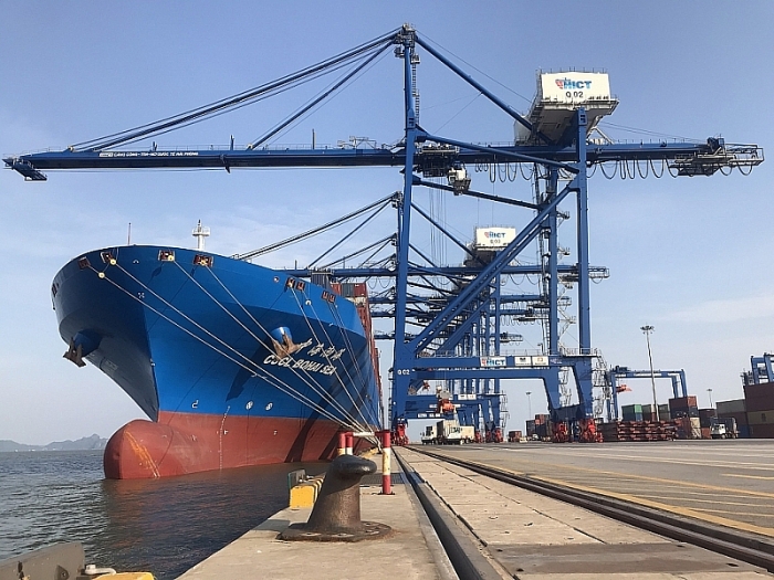 Trao Giấy chứng nhận đăng ký đầu tư bến số 5, 6 cảng quốc tế Lạch Huyện, Hải Phòng