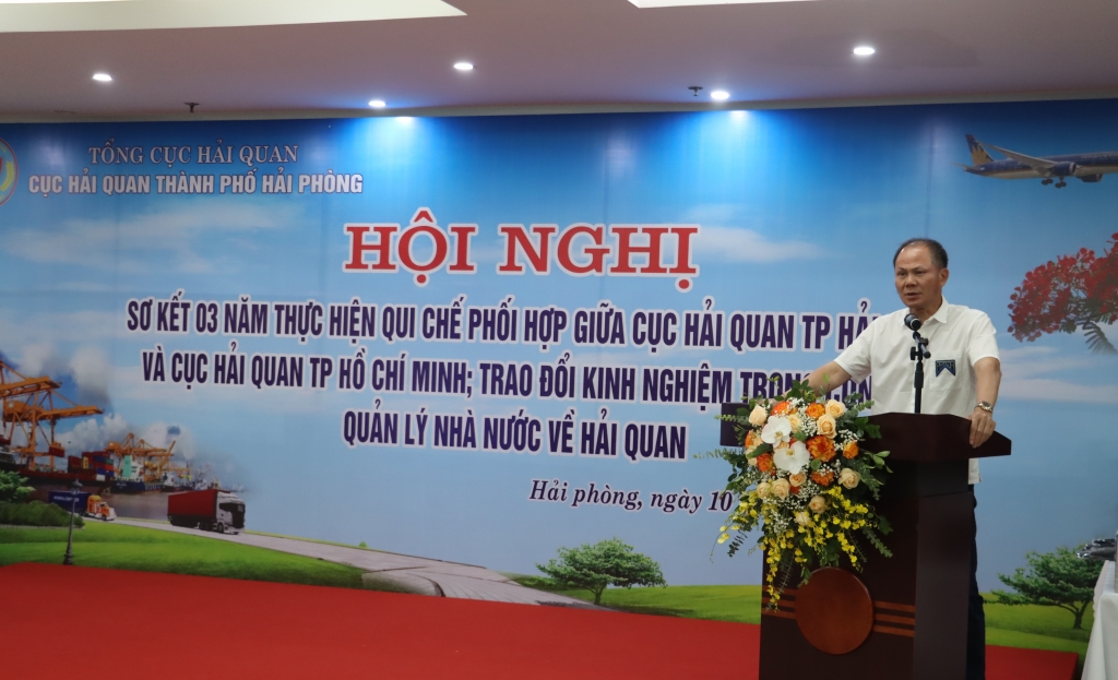 Tăng cường công tác phối hợp giữa Cục Hải quan Hải Phòng và Cục Hải quan TPHCM