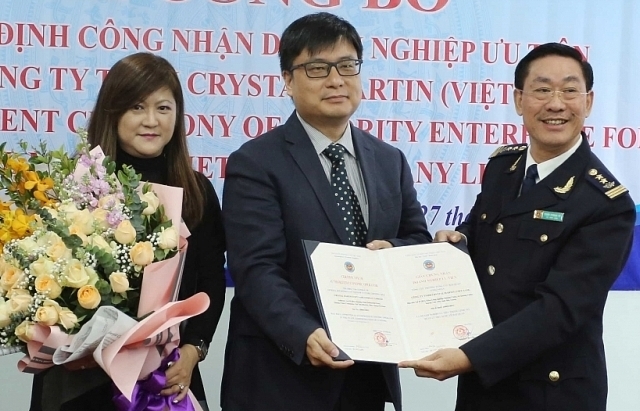 Công ty TNHH Crystal Martin Việt Nam được gia hạn áp dụng doanh nghiệp ưu tiên