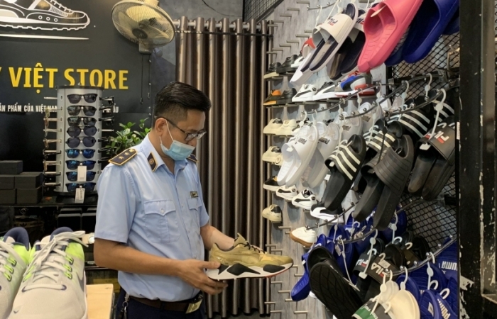Hải Phòng:Tạm giữ hàng nghìn sản phẩm có dấu hiệu giả mạo thương hiệu