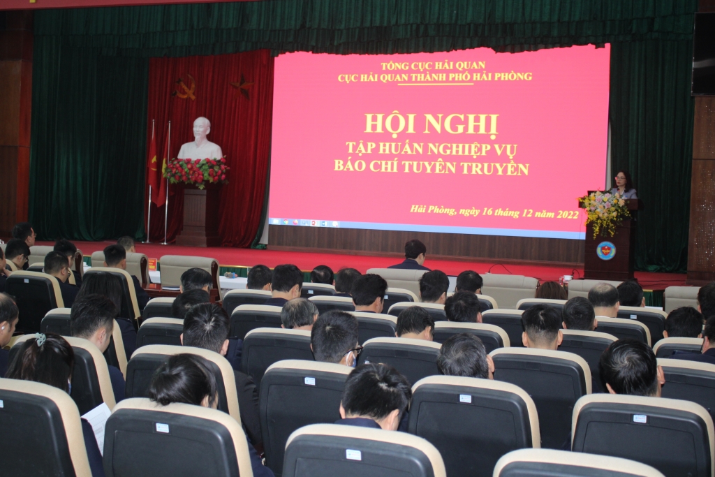 164 công chức Hải quan Hải Phòng tham dự Hội nghị báo chí truyền thông