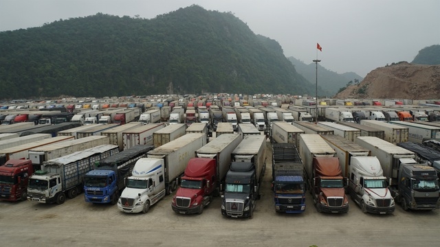 Sớm khắc phục tình trạng ùn tắc hàng hóa tại các cửa khẩu biên giới phía Bắc