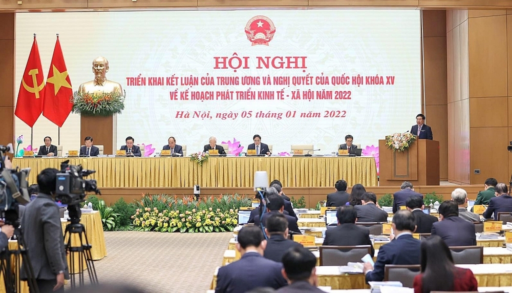 Phó Thủ tướng Thường trực Phạm Bình Minh trình bày báo cáo tại Hội nghị. Ảnh: VGP