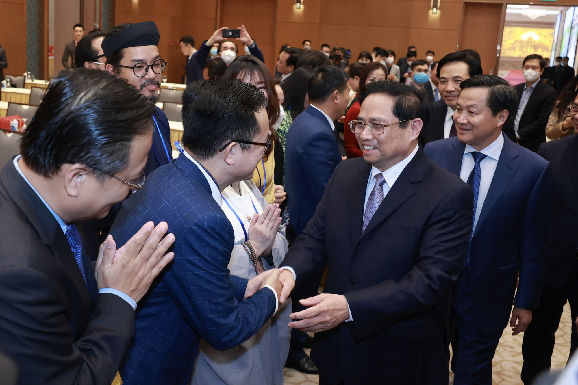 Thủ tướng Phạm Minh Chính: Chính phủ sẽ có giải pháp để "đường về quê gần hơn" với kiều bào